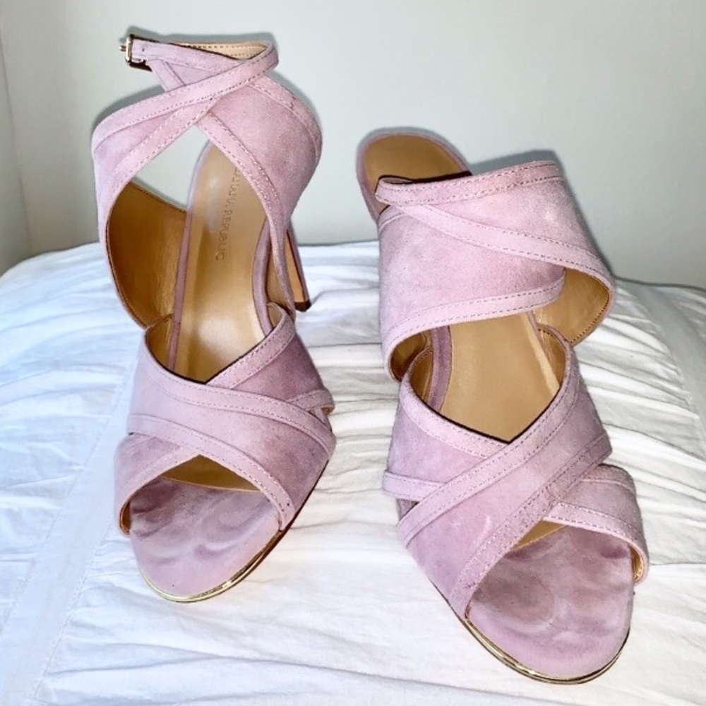 Banana Republic | Rose Pink Suede Heels